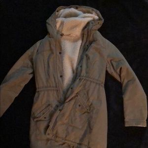 BARELY WORN HOLLISTER WINTER JACKET